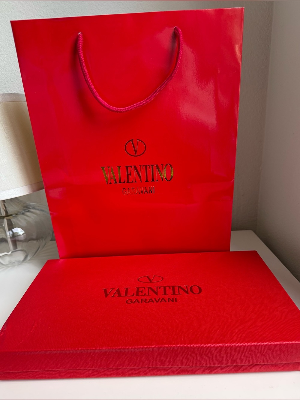 Valentino Garavani Red Gift Box & Shopping Bag Set – Excellent Condition